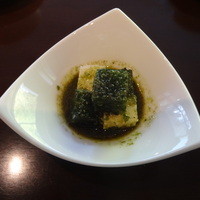 中国料理 四川 - 椒麻凍二様（ワカメと山芋の寒天寄せ、青山椒ソース）