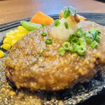 Hambagu Onion - メニュー:ハンバーグ定食 ¥990(税込)