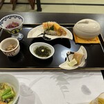 行形亭 - 