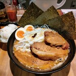 麺匠 克味 - 特製濃厚味噌ラーメン､白葱､小ライス