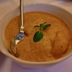 インディアンレストラン西麻布 by KENBOKKE - 人気のチキンバタークリーム　マイルドでこくあり。