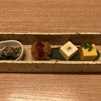 焼き鳥とワイン 萬鳥 祇園店 - 
