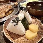 骨付鳥 一鶴 - むすび¥357。