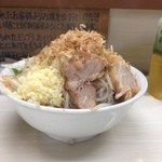 ラーメン荘 歴史を刻め - 塩ラーメン （並）野菜マシ  アブラマシ