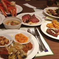 リラッサ - カニはまぁまぁ。肉は美味しいです。