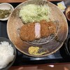 平田牧場 - 右１つ食べました&カラシ出しまくり