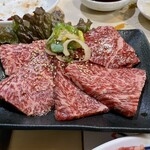 焼肉 とらじ - 上カルビ