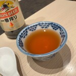 Restaurant 由 - 