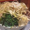 Buta To Abura - 大豚ラーメン　チャーシュー食券3枚　ネギ・ほうれん草