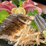 山内農場 - 九州 刺身四種盛り合せ 1,923円