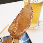 ごっちゃん - しのだまき（￥90）。タラのすり身を油揚げで巻いた、静岡市付近のローカル具材