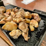 山内農場 - 地どり炭火焼（旨塩） 1,758円