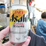 ごっちゃん - ライブイベントの際は、店頭で缶ドリンクを販売。スーパードライの生ジョッキ缶（￥500）