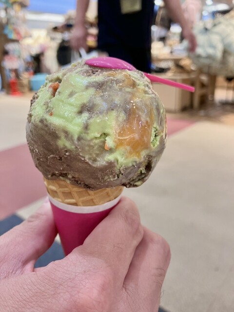 サーティワンアイスクリーム イオンモール浜松市野店 - 自動車学校前