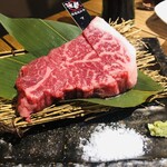 本場特選近江牛 焼肉 すき焼き 池もと - 