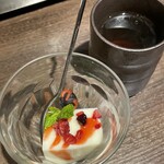 黒毛和牛焼肉 白か黒 - 