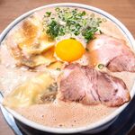 三代目 博多 だるま - 月見ワンタンメン