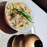 炭和食かなうS - ・食事：かなうの黒毛和牛土鍋御飯
      ・吸物：赤出し