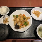 Fukuei mon - 若鶏の四川風炒め定食