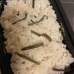 もち久 - モッチり!! 美味しい 山菜おこわでした•ᴗ•ꕤ*
