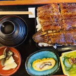 炭火焼うなぎ 東山物産 - 