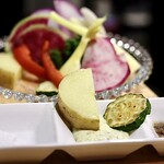 波へい - 彩り野菜の冷バーニャカウダ