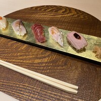 鮨と料理 案山子 - 