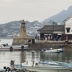 汐ノ音 鞆の浦大福 - お店の前の眺めです。とっても和ですよ〜