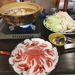 赤瓦そば まる屋 - 料理写真: