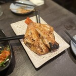 炭火焼専門食処 白銀屋 - 