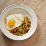 FARMERS CRAFT MARKET - 鶏肉のガパオライス