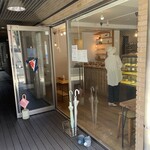 Kotori Bekari - 店舗入り口