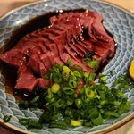 炭火焼 ゆうじ - ハツ刺し