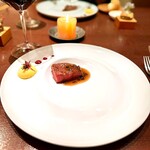 ラ・プリマ・ヴォルタ  - ✽ 土佐和牛、日曜市で仕入れた新玉ねぎ、アマランサス（粒の食材）