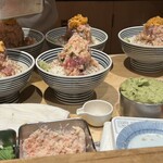 日本橋海鮮丼 つじ半 - 板さんのアトリエ！