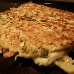 とんぼ亭 - お店の人がやってくれます。。