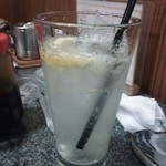 とんぼ亭 - 生絞りレモンスカッシュ。。