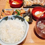 肉汁餃子のダンダダン - 