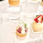 HAUTE COUTURE・CAFE - 