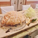 上ロースかつ定食（300g）