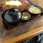 更科 - とんかつ定食