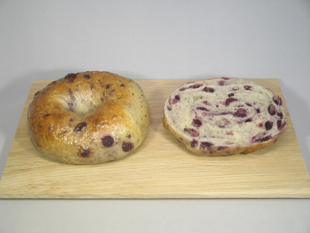 Present Bakery Mitten photo 3