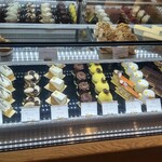 ア コテ ドゥ テ - 