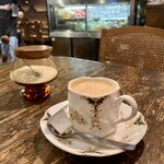 カフェレストラン 泥人形 - 