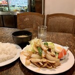 カフェレストラン 泥人形 - 