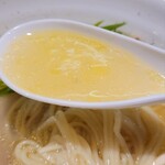 中華そば うえまち - ガツンと来るスーピー