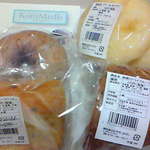 コムミズイブ - プチフォカッチャ・雑穀とドライフルーツ・ムラサキ芋ベーグル・ドライフルーツシフォン