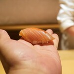 銀座 しのはら - ブリ握り寿司