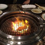 炭火焼肉 一龍 - 