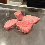 鉄板焼ステーキ 一ッ葉ミヤチク - 